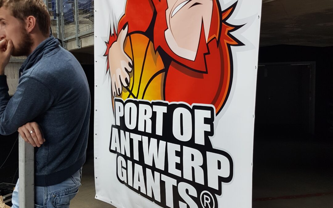 Antwerp giants